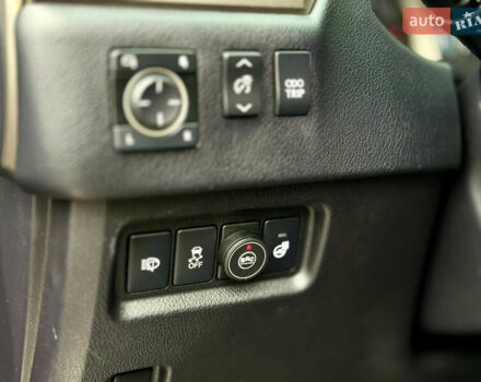 Чорний Лексус ГХ, об'ємом двигуна 4.6 л та пробігом 199 тис. км за 28000 $, фото 13 на Automoto.ua