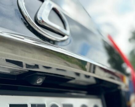 Черный Лексус ГХ, объемом двигателя 0 л и пробегом 208 тыс. км за 30300 $, фото 7 на Automoto.ua