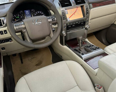Черный Лексус ГХ, объемом двигателя 4.6 л и пробегом 256 тыс. км за 28000 $, фото 4 на Automoto.ua
