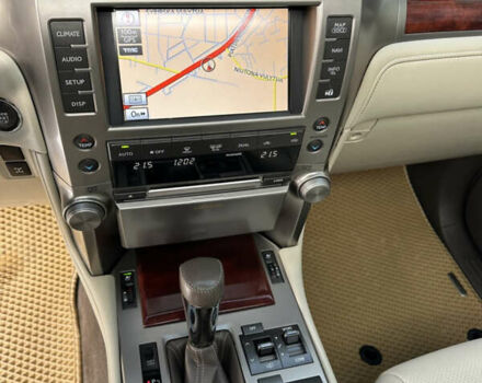 Черный Лексус ГХ, объемом двигателя 4.6 л и пробегом 256 тыс. км за 28000 $, фото 5 на Automoto.ua