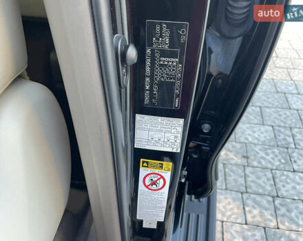 Чорний Лексус ГХ, об'ємом двигуна 4.61 л та пробігом 58 тис. км за 37000 $, фото 19 на Automoto.ua
