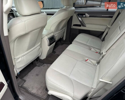 Чорний Лексус ГХ, об'ємом двигуна 4.6 л та пробігом 147 тис. км за 29999 $, фото 22 на Automoto.ua