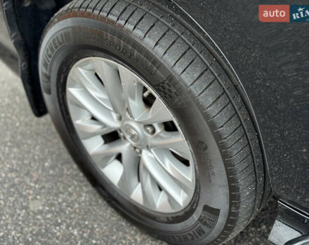 Чорний Лексус ГХ, об'ємом двигуна 4.6 л та пробігом 147 тис. км за 29999 $, фото 10 на Automoto.ua