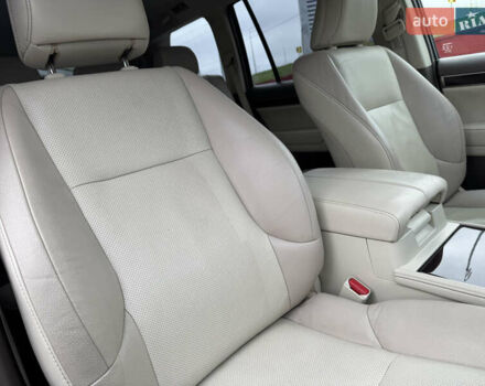 Чорний Лексус ГХ, об'ємом двигуна 4.6 л та пробігом 147 тис. км за 29999 $, фото 13 на Automoto.ua