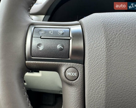 Чорний Лексус ГХ, об'ємом двигуна 4.6 л та пробігом 147 тис. км за 29999 $, фото 33 на Automoto.ua