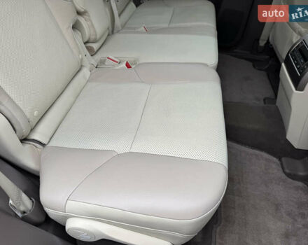 Чорний Лексус ГХ, об'ємом двигуна 4.6 л та пробігом 147 тис. км за 29999 $, фото 16 на Automoto.ua