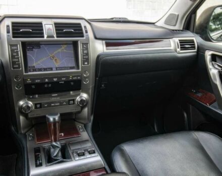 Черный Лексус ГХ, объемом двигателя 4.6 л и пробегом 74 тыс. км за 9400 $, фото 7 на Automoto.ua