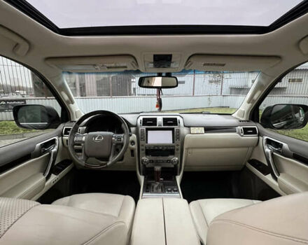 Чорний Лексус ГХ, об'ємом двигуна 4.61 л та пробігом 119 тис. км за 32700 $, фото 29 на Automoto.ua