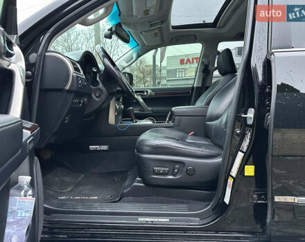 Черный Лексус ГХ, объемом двигателя 4.6 л и пробегом 140 тыс. км за 34900 $, фото 4 на Automoto.ua
