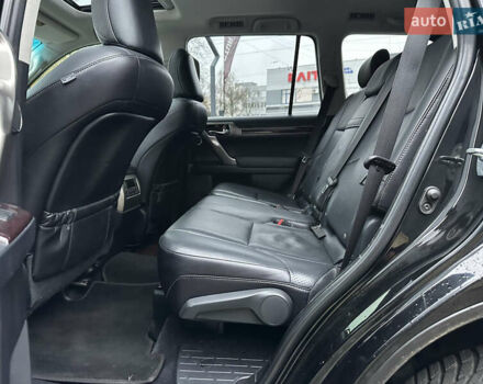 Черный Лексус ГХ, объемом двигателя 4.6 л и пробегом 140 тыс. км за 34900 $, фото 6 на Automoto.ua
