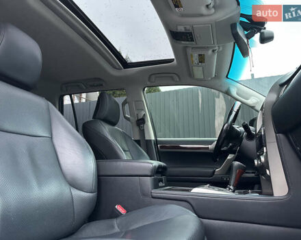 Черный Лексус ГХ, объемом двигателя 4.6 л и пробегом 140 тыс. км за 34900 $, фото 11 на Automoto.ua