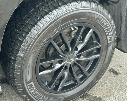 Черный Лексус ГХ, объемом двигателя 4.61 л и пробегом 145 тыс. км за 42000 $, фото 6 на Automoto.ua