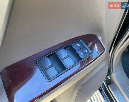 Чорний Лексус ГХ, об'ємом двигуна 4.61 л та пробігом 126 тис. км за 36000 $, фото 11 на Automoto.ua