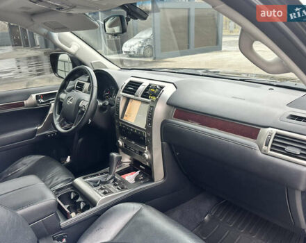 Черный Лексус ГХ, объемом двигателя 4.61 л и пробегом 145 тыс. км за 42000 $, фото 3 на Automoto.ua