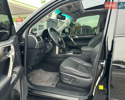 Чорний Лексус ГХ, об'ємом двигуна 4.61 л та пробігом 108 тис. км за 40800 $, фото 13 на Automoto.ua