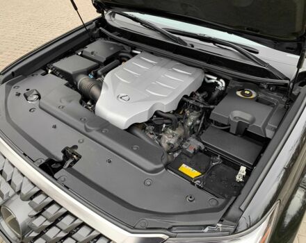 Чорний Лексус ГХ, об'ємом двигуна 4.6 л та пробігом 15 тис. км за 61000 $, фото 23 на Automoto.ua