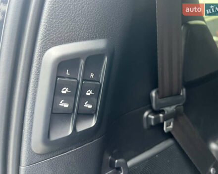 Черный Лексус ГХ, объемом двигателя 4.61 л и пробегом 49 тыс. км за 67000 $, фото 34 на Automoto.ua