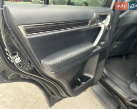 Черный Лексус ГХ, объемом двигателя 4.61 л и пробегом 49 тыс. км за 67000 $, фото 44 на Automoto.ua