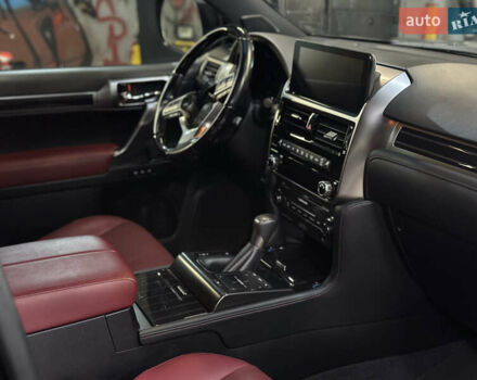 Черный Лексус ГХ, объемом двигателя 4.61 л и пробегом 39 тыс. км за 63500 $, фото 16 на Automoto.ua