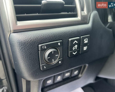 Черный Лексус ГХ, объемом двигателя 4.61 л и пробегом 49 тыс. км за 67000 $, фото 31 на Automoto.ua