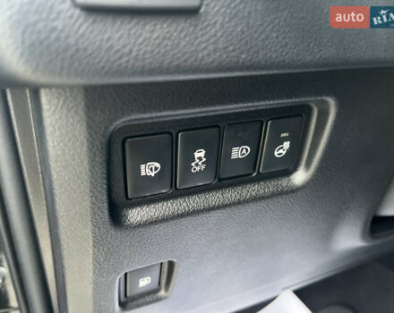 Черный Лексус ГХ, объемом двигателя 4.61 л и пробегом 49 тыс. км за 67000 $, фото 32 на Automoto.ua