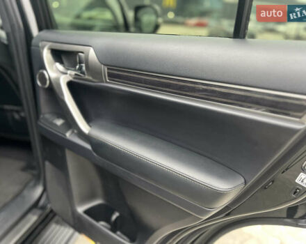 Черный Лексус ГХ, объемом двигателя 4.61 л и пробегом 49 тыс. км за 67000 $, фото 42 на Automoto.ua