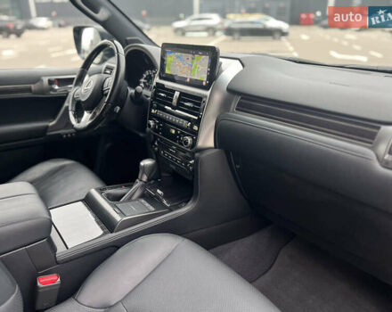 Чорний Лексус ГХ, об'ємом двигуна 4.61 л та пробігом 49 тис. км за 69000 $, фото 39 на Automoto.ua