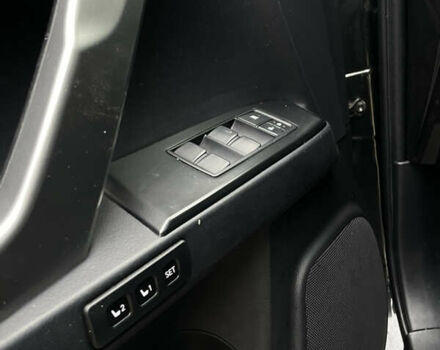 Черный Лексус ГХ, объемом двигателя 4.6 л и пробегом 95 тыс. км за 38300 $, фото 9 на Automoto.ua