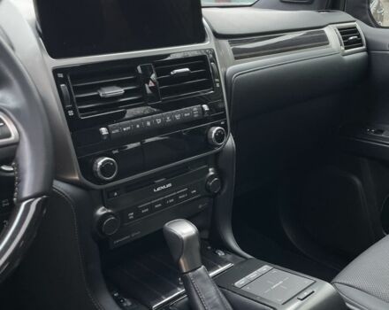 Черный Лексус ГХ, объемом двигателя 4.6 л и пробегом 95 тыс. км за 38300 $, фото 10 на Automoto.ua