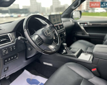 Чорний Лексус ГХ, об'ємом двигуна 4.61 л та пробігом 49 тис. км за 69000 $, фото 28 на Automoto.ua