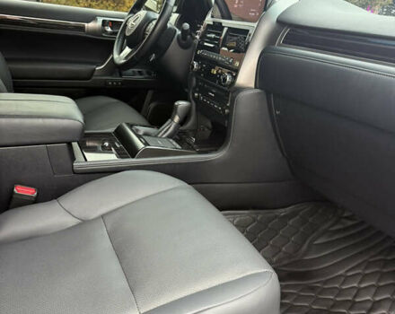 Черный Лексус ГХ, объемом двигателя 4.61 л и пробегом 60 тыс. км за 80000 $, фото 27 на Automoto.ua