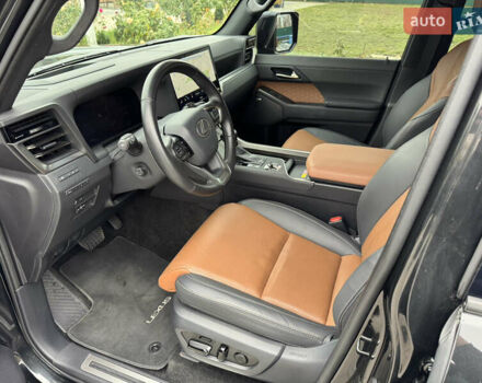 Черный Лексус ГХ, объемом двигателя 3.5 л и пробегом 16 тыс. км за 98500 $, фото 10 на Automoto.ua