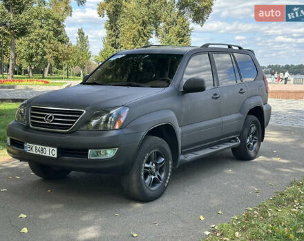 Черный Лексус ГХ, объемом двигателя 4.7 л и пробегом 270 тыс. км за 12500 $, фото 1 на Automoto.ua