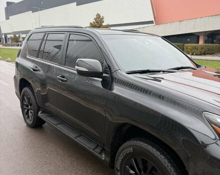 Черный Лексус ГХ, объемом двигателя 4.61 л и пробегом 60 тыс. км за 80000 $, фото 1 на Automoto.ua