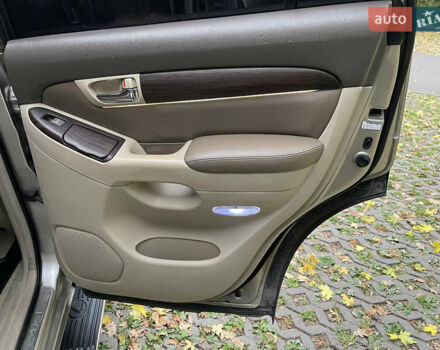 Коричневый Лексус ГХ, объемом двигателя 4.7 л и пробегом 392 тыс. км за 13400 $, фото 21 на Automoto.ua