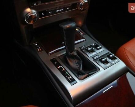 Коричневый Лексус ГХ, объемом двигателя 4.61 л и пробегом 284 тыс. км за 27690 $, фото 22 на Automoto.ua