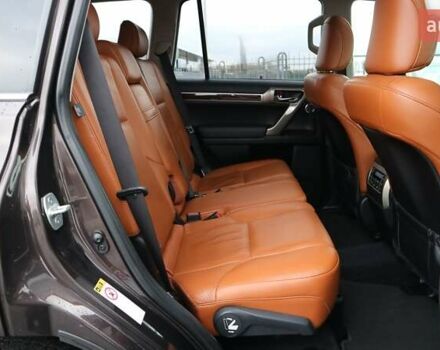 Коричневый Лексус ГХ, объемом двигателя 4.61 л и пробегом 284 тыс. км за 27690 $, фото 6 на Automoto.ua