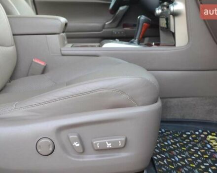 Червоний Лексус ГХ, об'ємом двигуна 4.61 л та пробігом 170 тис. км за 25500 $, фото 32 на Automoto.ua