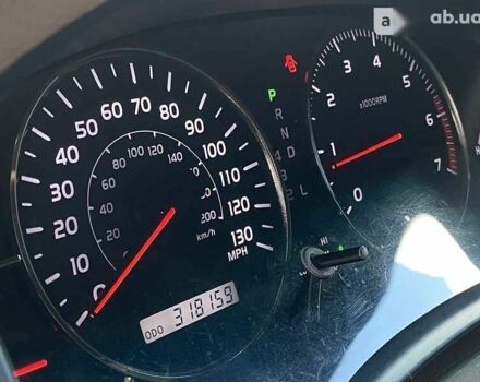 Лексус ГХ, об'ємом двигуна 0 л та пробігом 318 тис. км за 17300 $, фото 10 на Automoto.ua