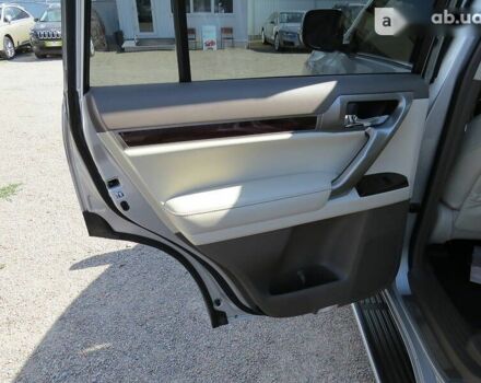 Лексус ГХ, объемом двигателя 0 л и пробегом 82 тыс. км за 43700 $, фото 10 на Automoto.ua
