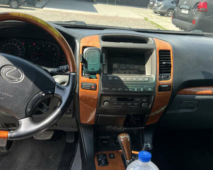 Лексус ГХ, объемом двигателя 4.7 л и пробегом 4 тыс. км за 12000 $, фото 3 на Automoto.ua