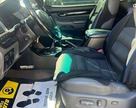 Лексус ГХ, объемом двигателя 0 л и пробегом 193 тыс. км за 17900 $, фото 8 на Automoto.ua