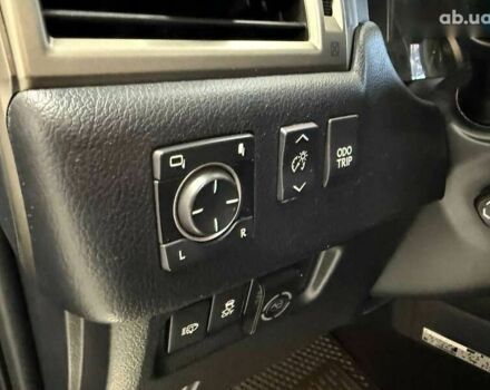 Лексус ГХ, об'ємом двигуна 4.6 л та пробігом 238 тис. км за 26990 $, фото 25 на Automoto.ua