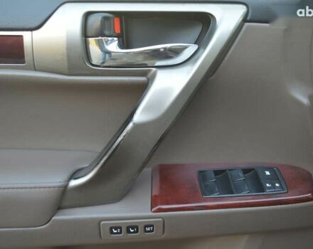 Лексус ГХ, объемом двигателя 0 л и пробегом 170 тыс. км за 25500 $, фото 17 на Automoto.ua