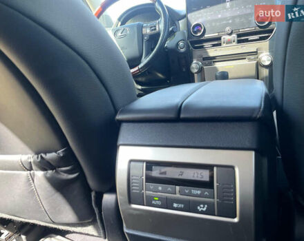 Лексус ГХ, объемом двигателя 4.6 л и пробегом 198 тыс. км за 30000 $, фото 51 на Automoto.ua