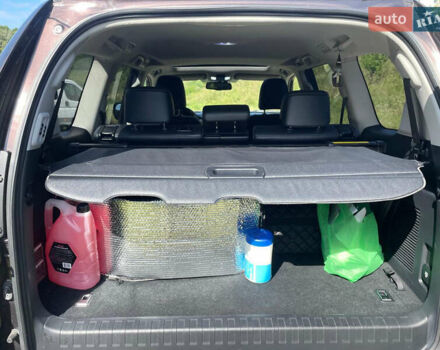 Лексус ГХ, объемом двигателя 4.6 л и пробегом 198 тыс. км за 30000 $, фото 52 на Automoto.ua