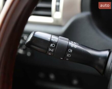 Лексус ГХ, объемом двигателя 4.6 л и пробегом 184 тыс. км за 27400 $, фото 27 на Automoto.ua