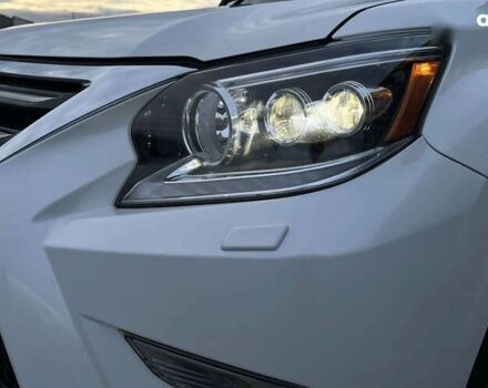 Лексус ГХ, объемом двигателя 4.6 л и пробегом 118 тыс. км за 31500 $, фото 9 на Automoto.ua