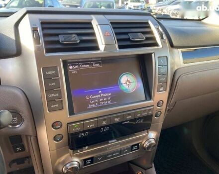 Лексус ГХ, об'ємом двигуна 4.6 л та пробігом 126 тис. км за 36000 $, фото 16 на Automoto.ua