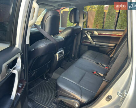 Лексус ГХ, объемом двигателя 4.6 л и пробегом 255 тыс. км за 38000 $, фото 4 на Automoto.ua